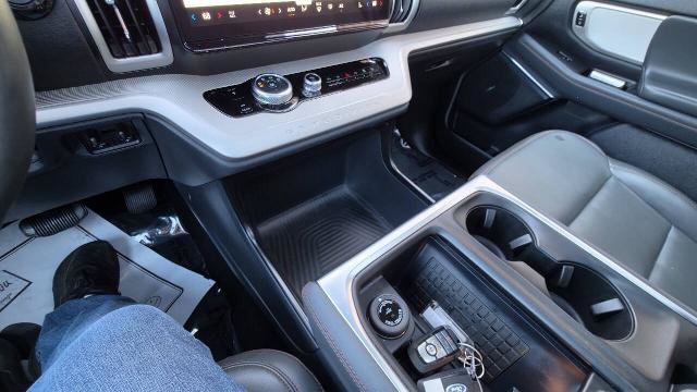Certified 2025 Ford Expedition Active AWD/4WD image 26