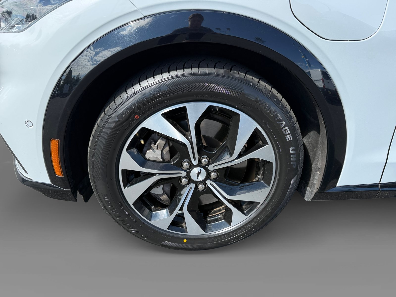 Certified 2023 Ford Mustang Mach-E Premium RWD image 9