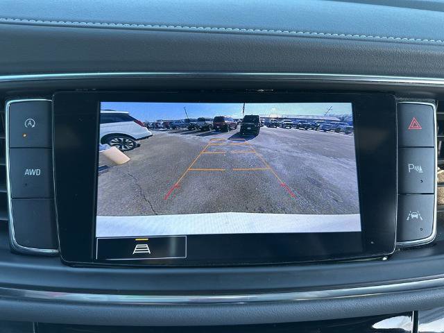 Used 2022 Buick Enclave Essence image 40