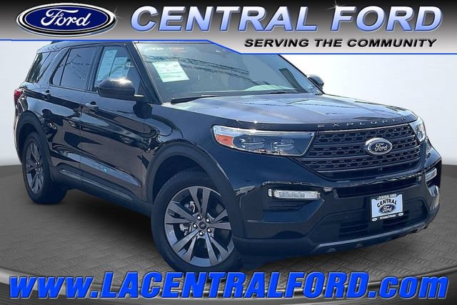 Certified 2023 Ford Explorer XLT w/ Equipment Group 202A RWD image 1
