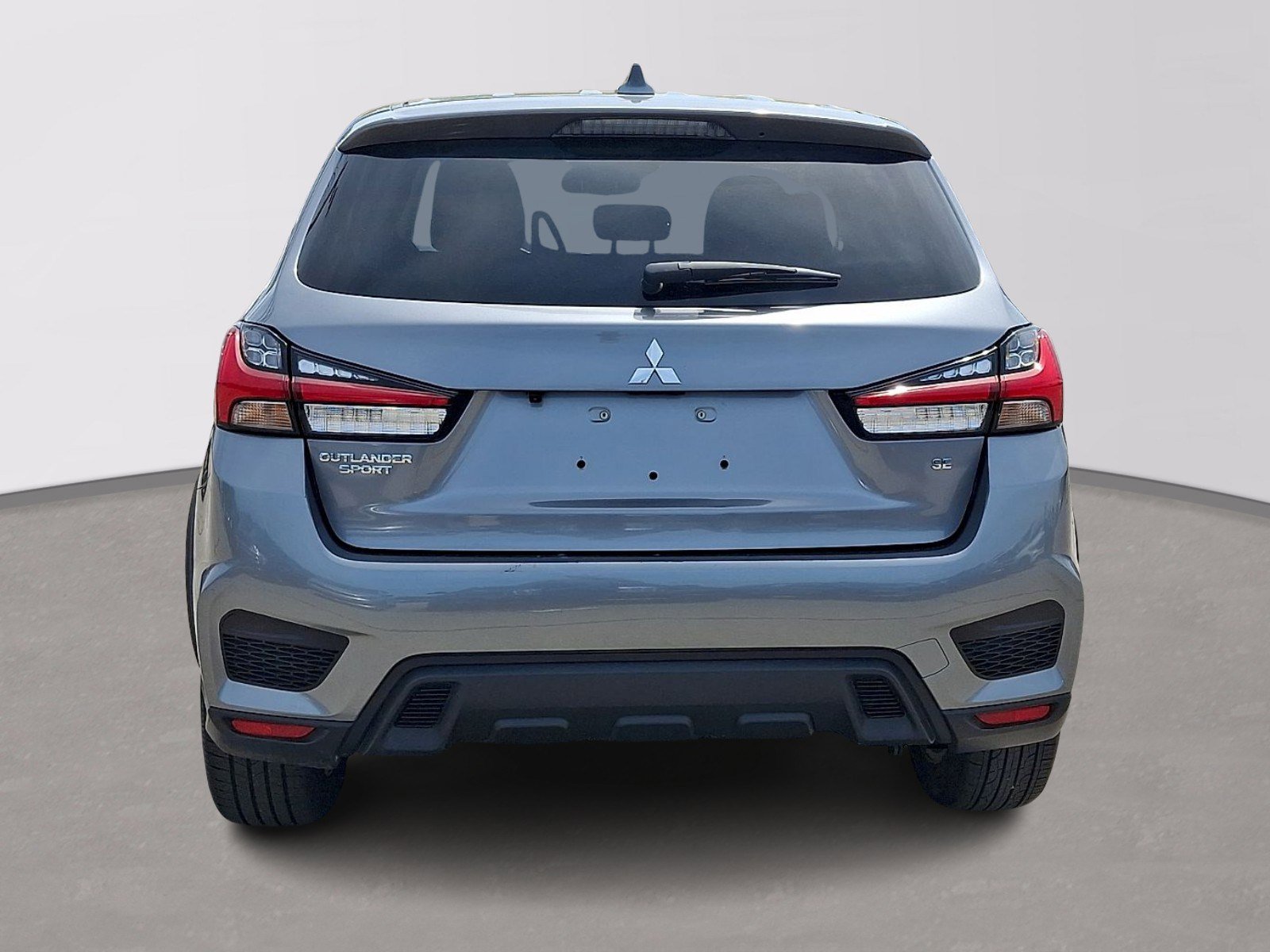 Used 2025 Mitsubishi Outlander Sport SE AWD/4WD image 5