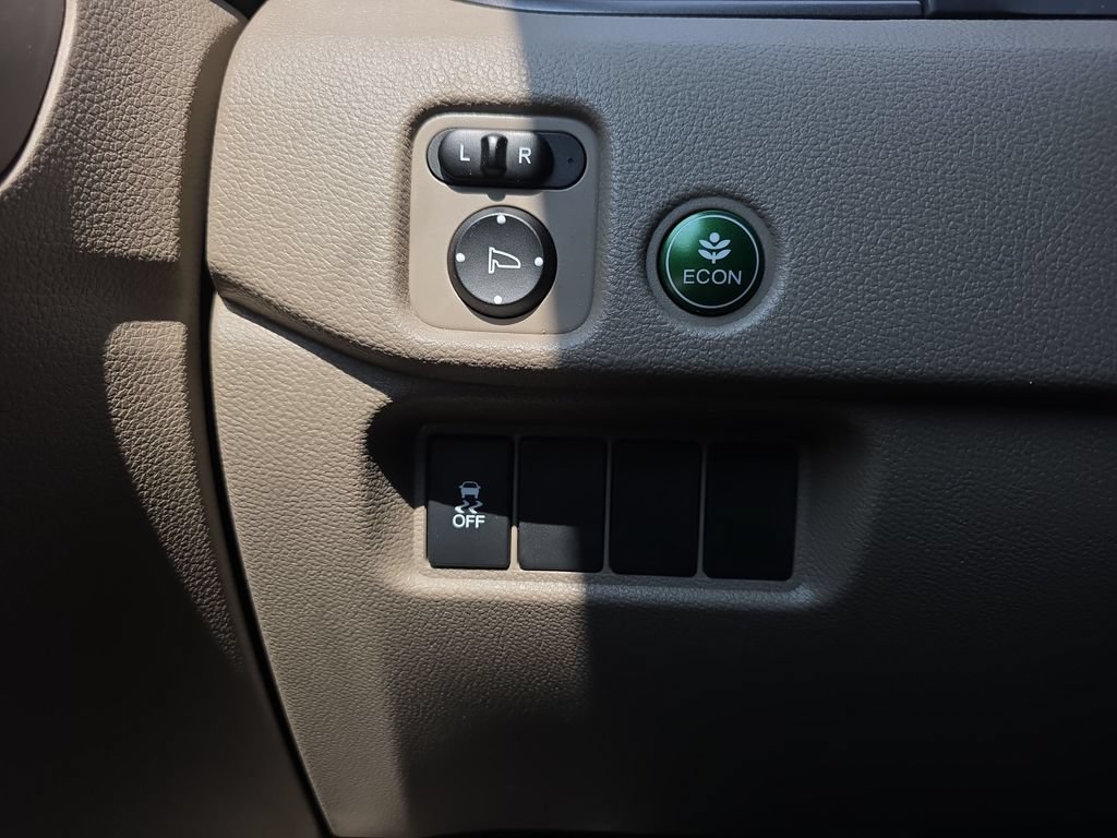 Used 2018 Honda Pilot EX image 41