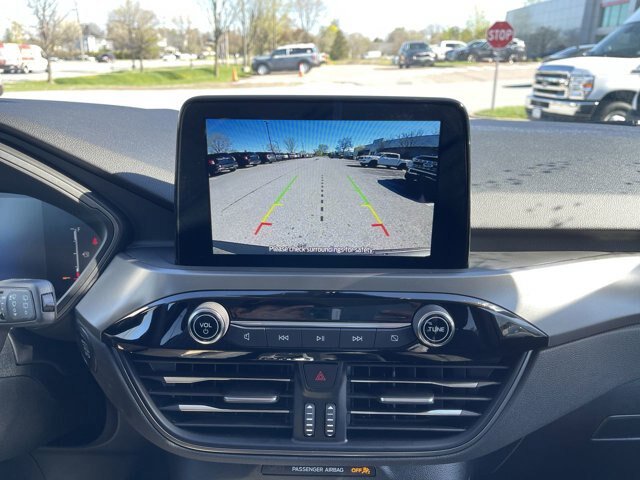 Certified 2023 Ford Escape Active AWD/4WD image 10