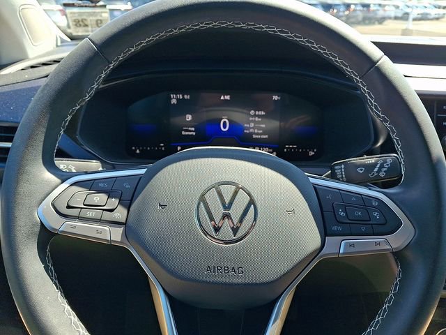 Used 2023 Volkswagen Taos SE w/ Panoramic Sunroof Package AWD/4WD image 18