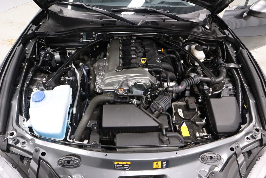Used 2024 MAZDA MX-5 Miata Grand Touring w/ Weather Package image 15