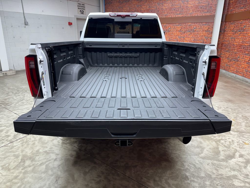 Used 2024 GMC Sierra 2500 Denali Ultimate AWD/4WD image 27