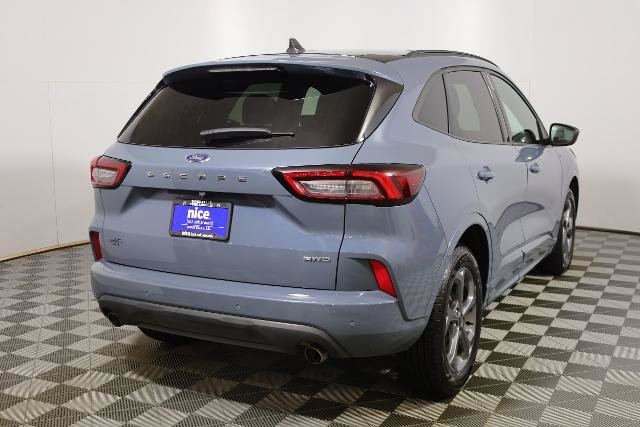 Certified 2023 Ford Escape ST-Line w/ Tech Pack #1 AWD/4WD image 6
