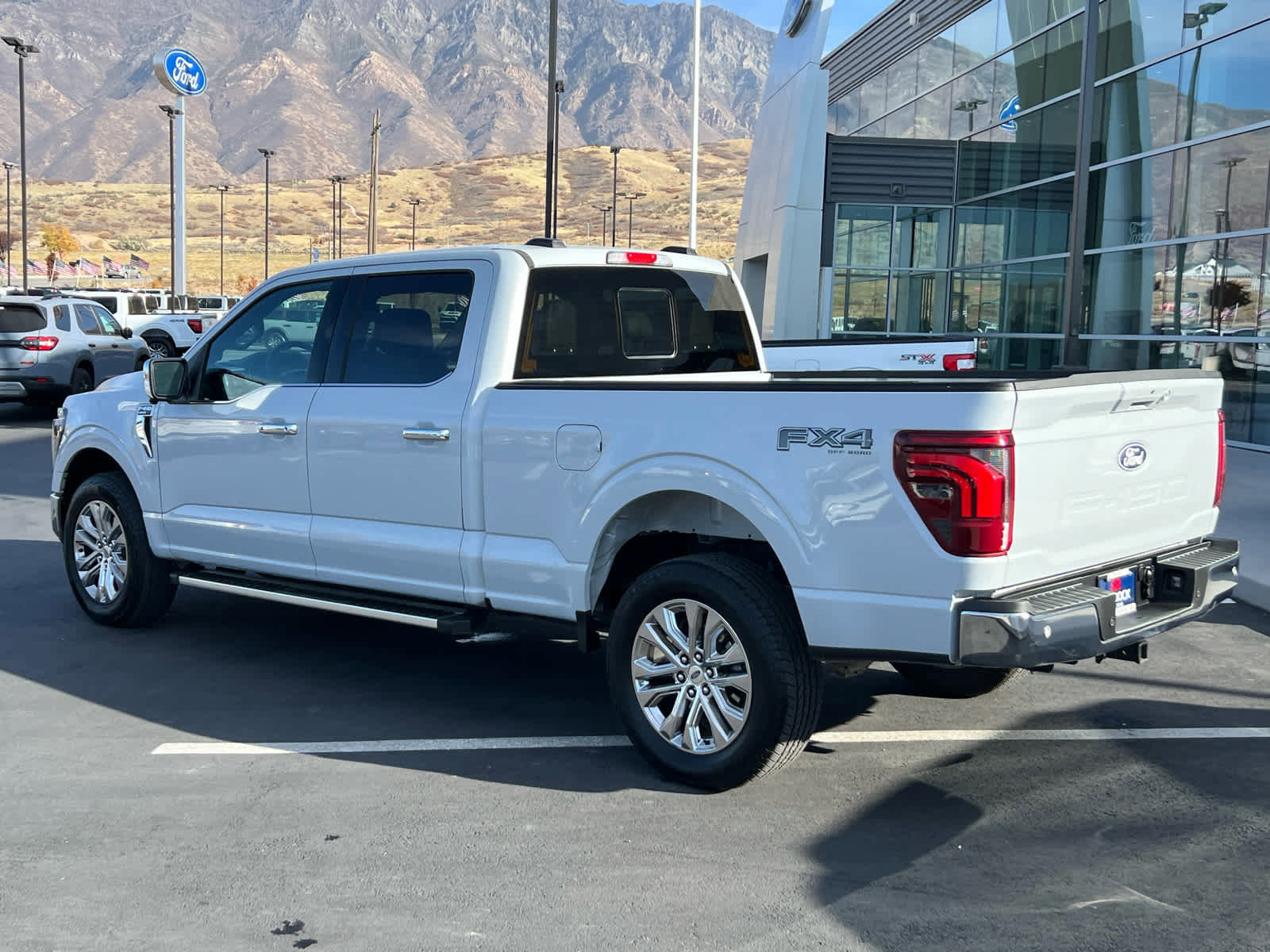 Certified 2025 Ford F150 Lariat w/ FX4 Off-Road Package image 5
