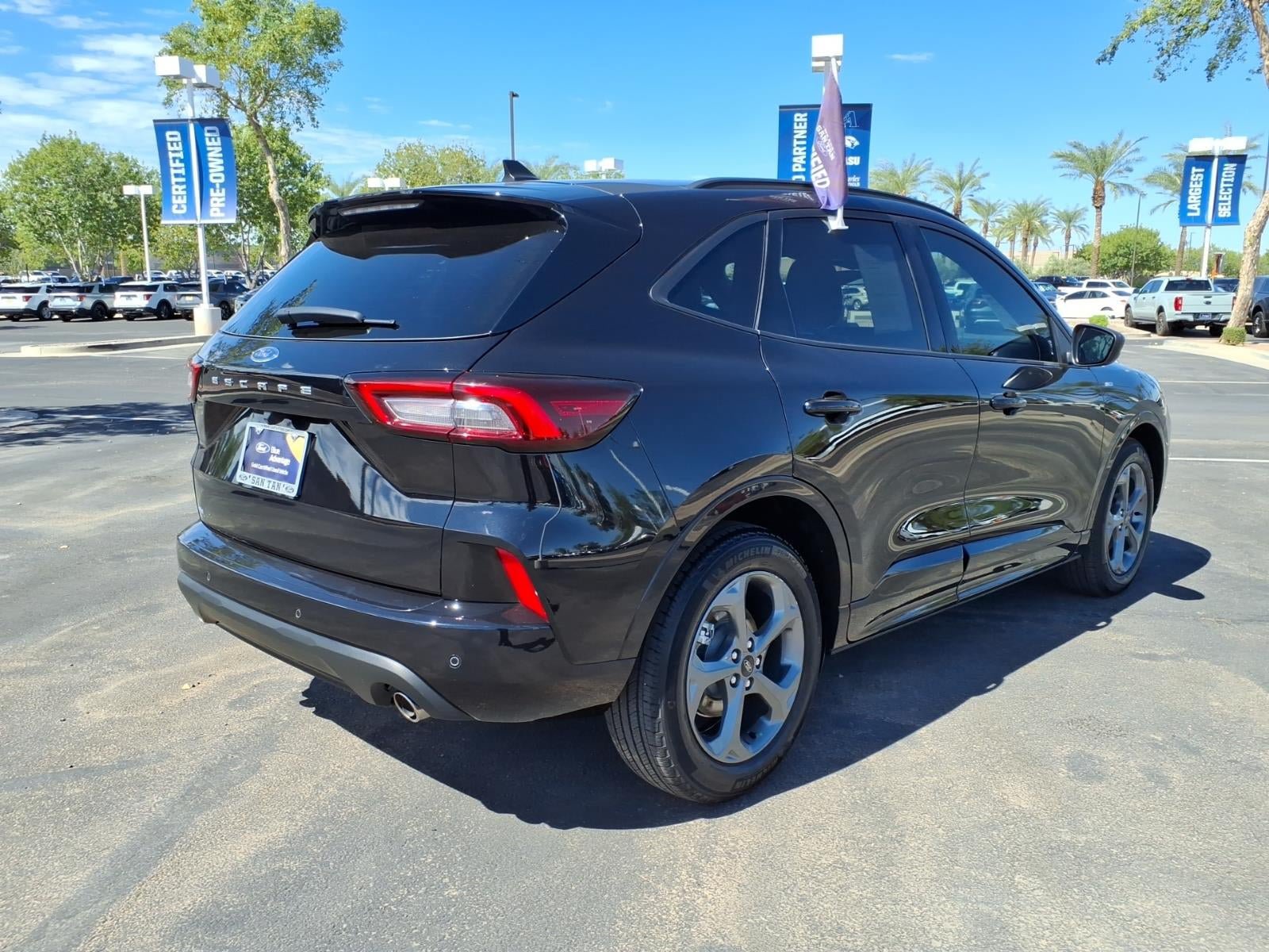 Certified 2024 Ford Escape ST-Line w/ Tech Pack #1 FWD image 4