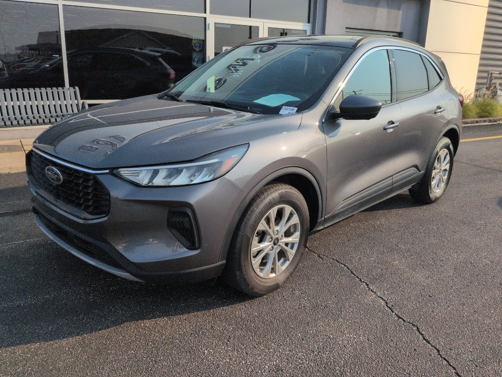 Certified 2024 Ford Escape Active w/ Tech Pack #2 AWD/4WD video 1