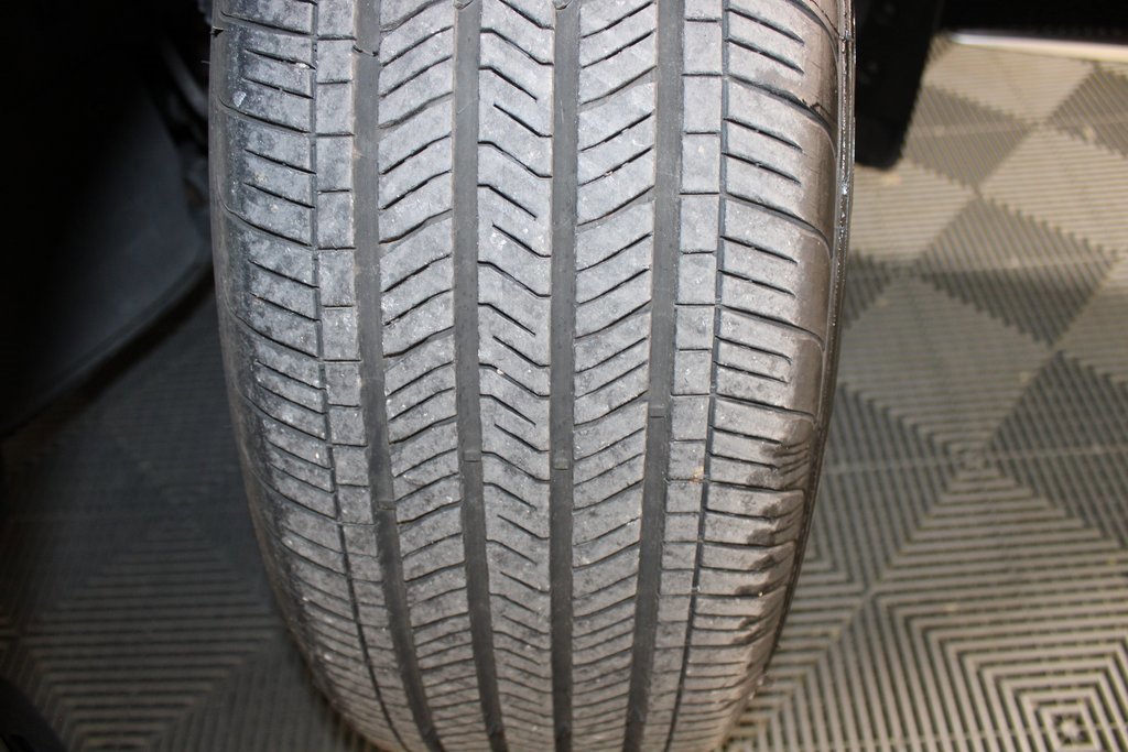 Used 2022 Toyota Highlander XSE image 24