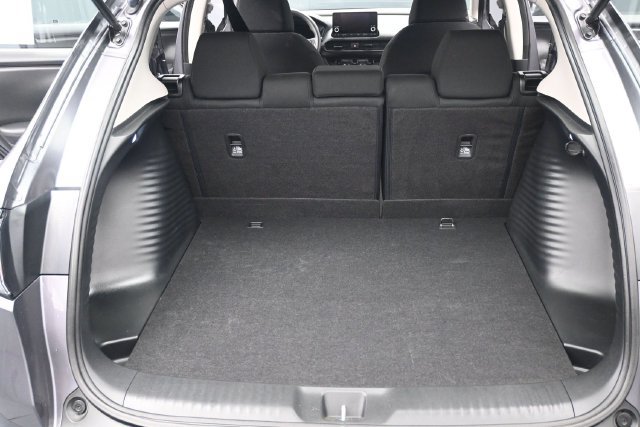 Used 2025 Honda HR-V LX image 18