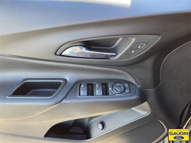Used 2023 Chevrolet Equinox LT image 18