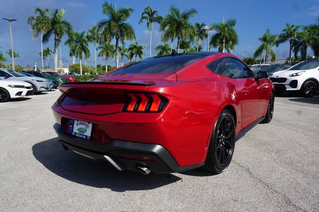 Certified 2024 Ford Mustang Coupe RWD image 7