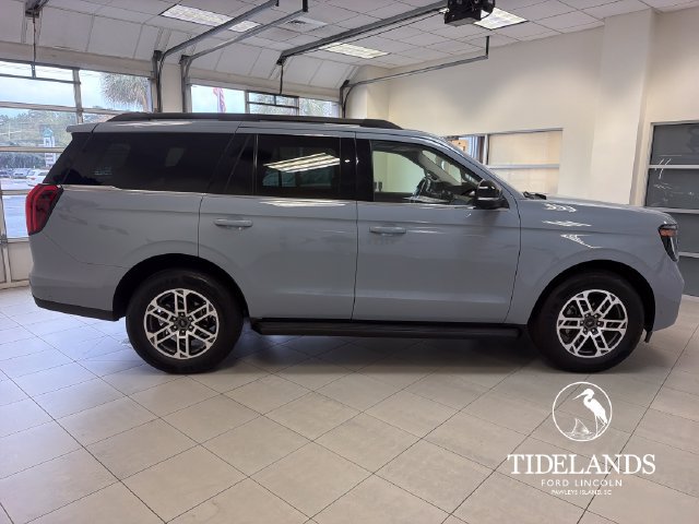 Certified 2025 Ford Expedition Active RWD image 10