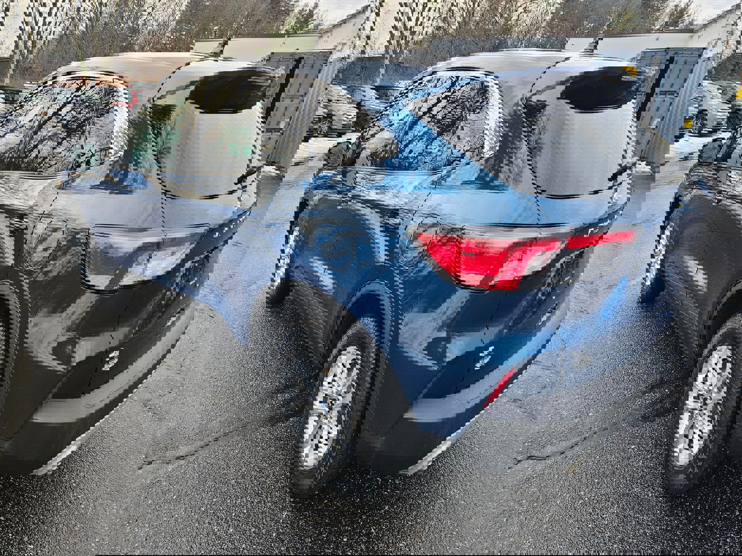 Certified 2020 Ford Escape SE image 5