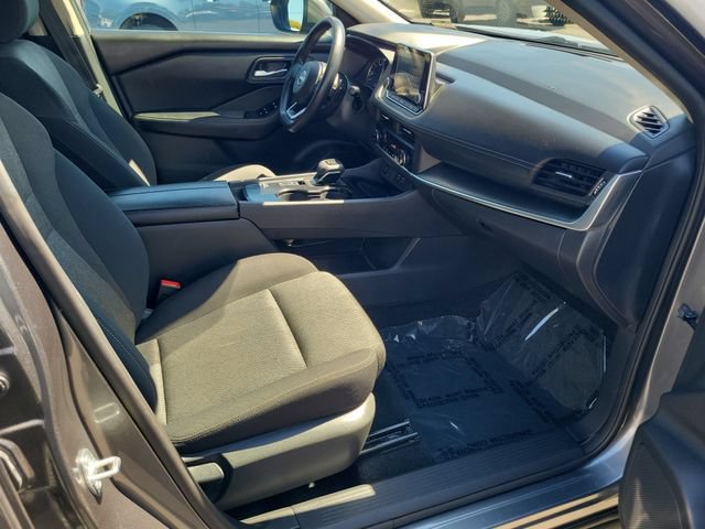 Used 2024 Nissan Rogue SV FWD image 15