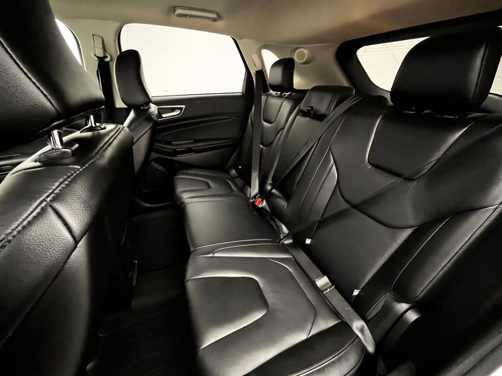 Certified 2022 Ford Edge Titanium image 30