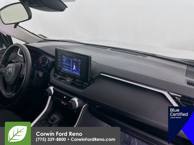 Used 2020 Toyota RAV4 XLE w/ All Weather Liner Package AWD/4WD image 31