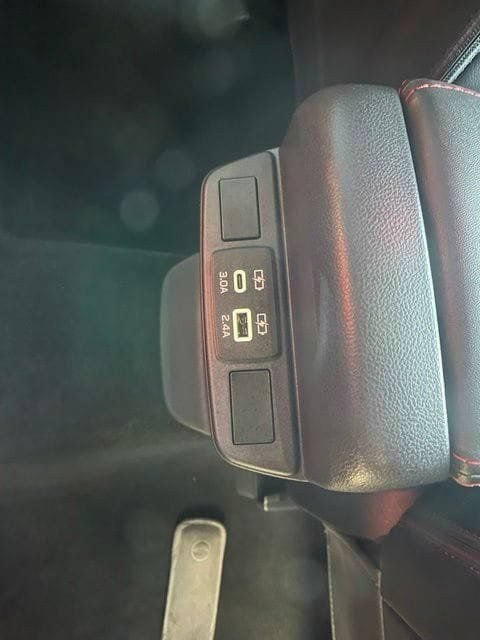 Used 2025 Subaru WRX Limited AWD/4WD image 35