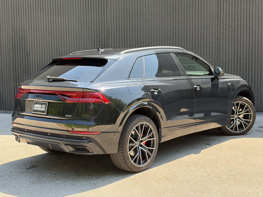 Used 2022 Audi Q8 Premium Plus AWD/4WD image 7