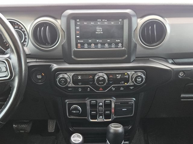 Used 2021 Jeep Gladiator Sport AWD/4WD image 23