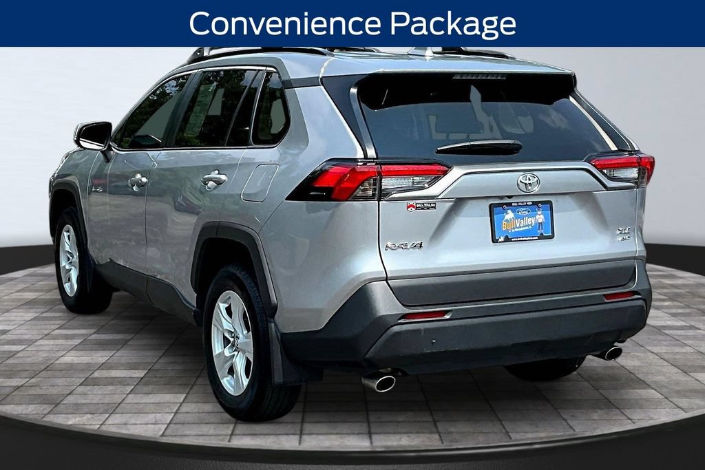 Used 2021 Toyota RAV4 XLE w/ Convenience Package AWD/4WD image 4