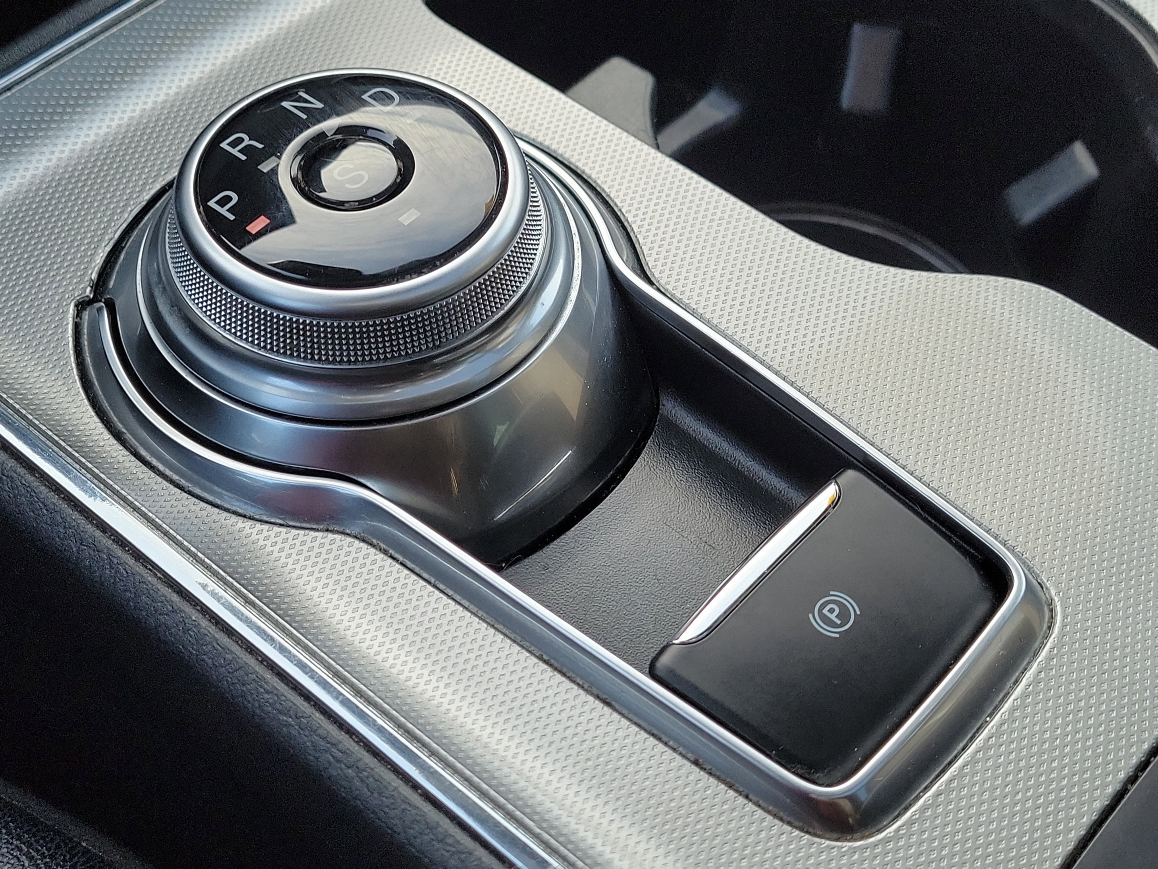 Certified 2024 Ford Edge ST w/ Equipment Group 401A image 32