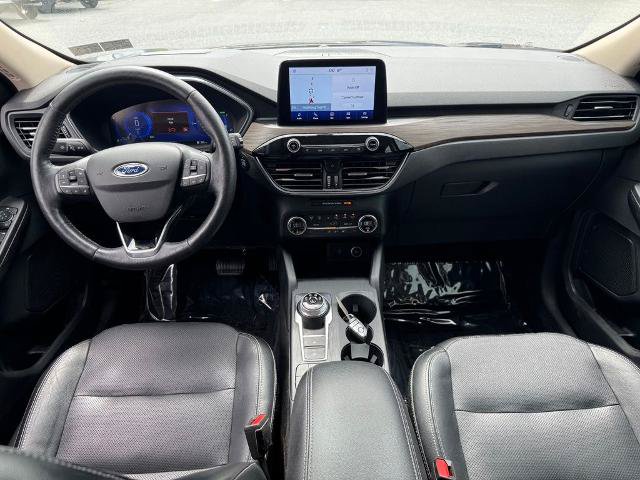 Certified 2020 Ford Escape Titanium AWD/4WD image 19