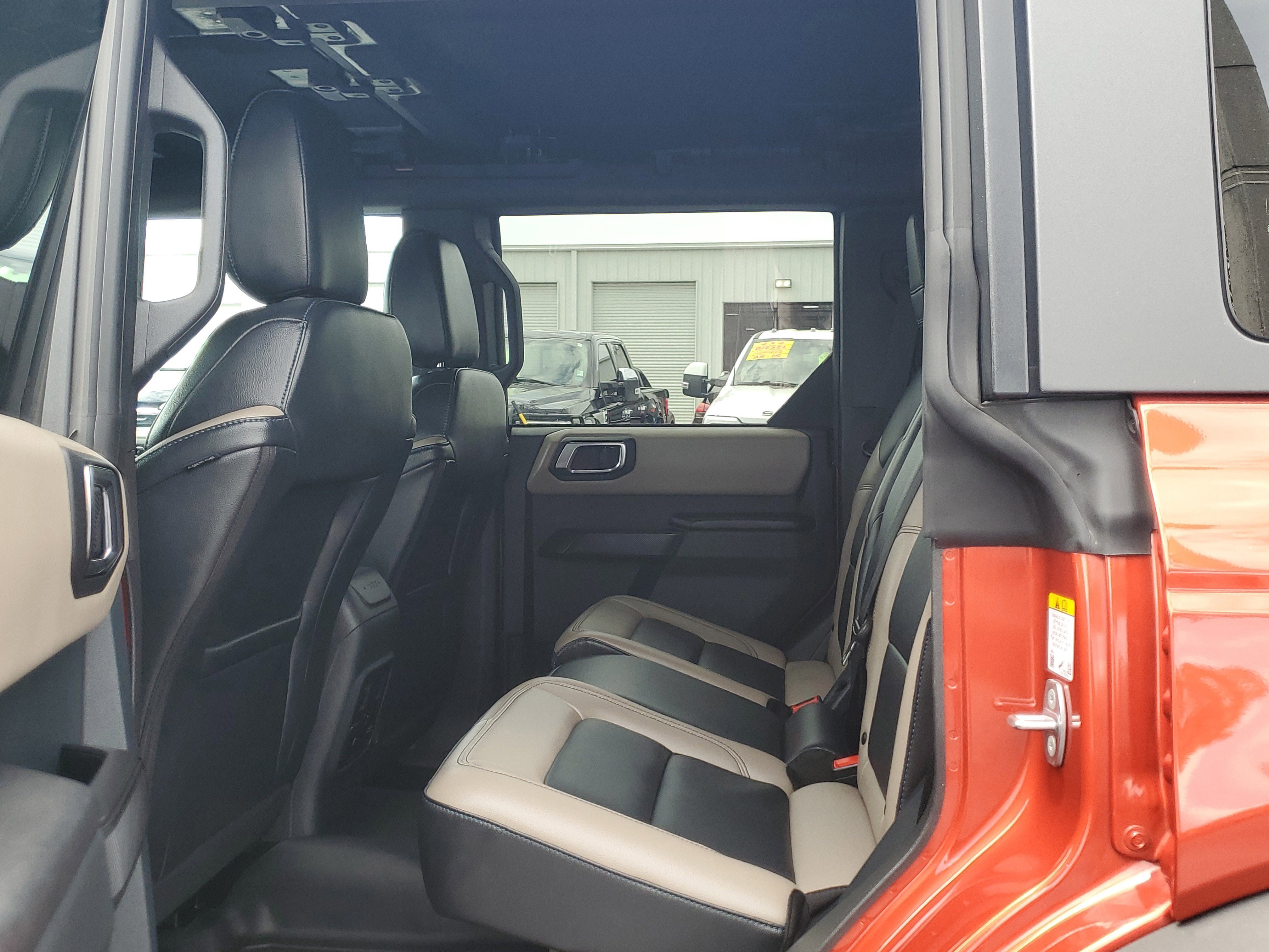 Certified 2024 Ford Bronco Wildtrak image 12