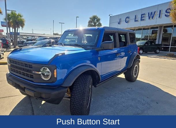 Certified 2023 Ford Bronco Base w/ Sasquatch Package image 5