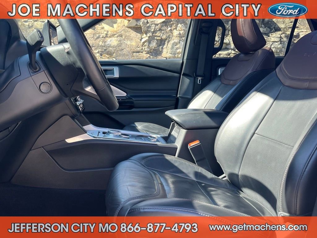 Certified 2022 Ford Explorer Platinum w/ Equipment Group 601A image 19