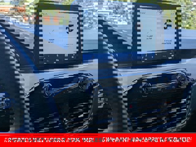 Certified 2022 Ford Escape SE w/ SE Sport Appearance Package image 17