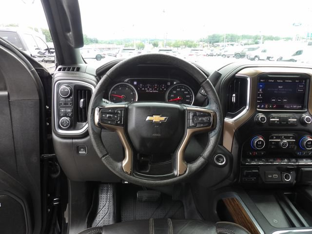 Used 2022 Chevrolet Silverado 3500 High Country w/ Safety Package II AWD/4WD image 26
