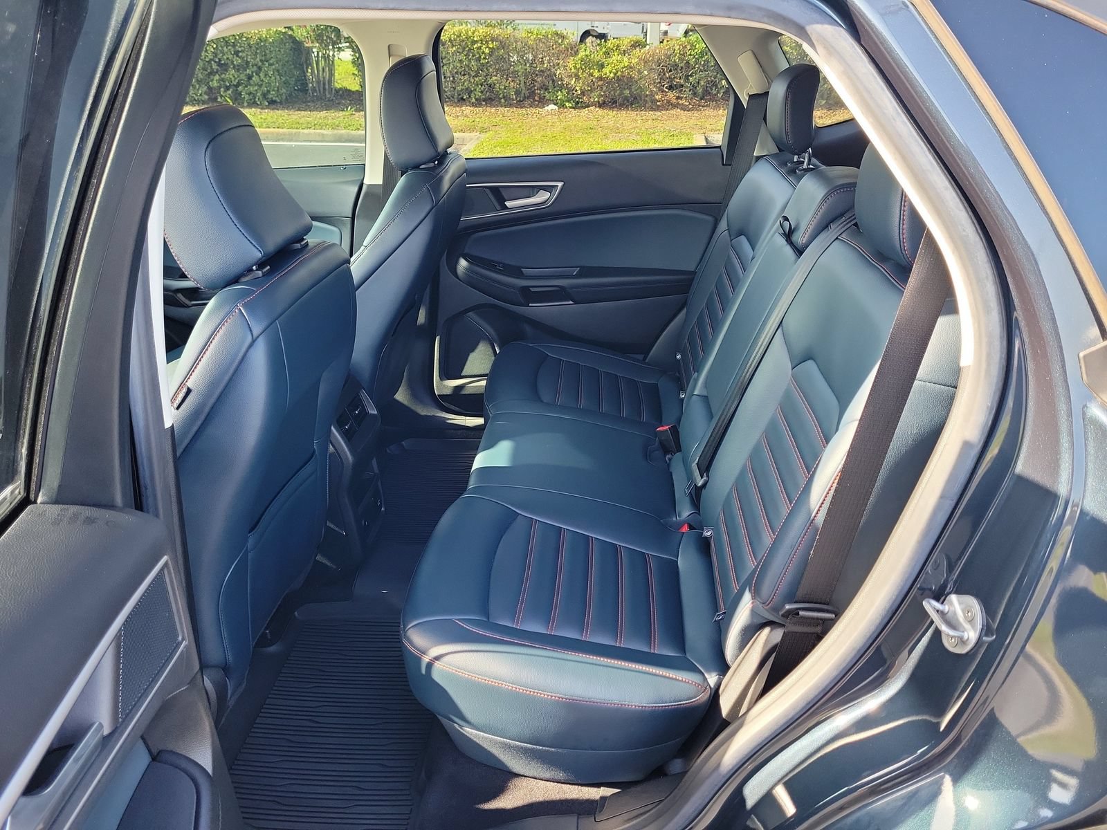 Certified 2023 Ford Edge SEL w/ Sport Appearance Package AWD/4WD image 12