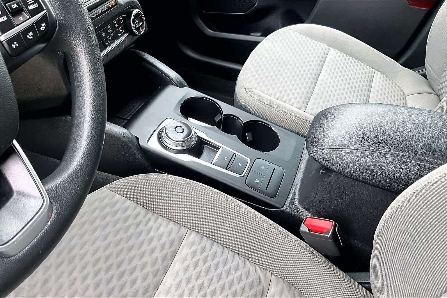 Certified 2020 Ford Escape SE AWD/4WD image 17