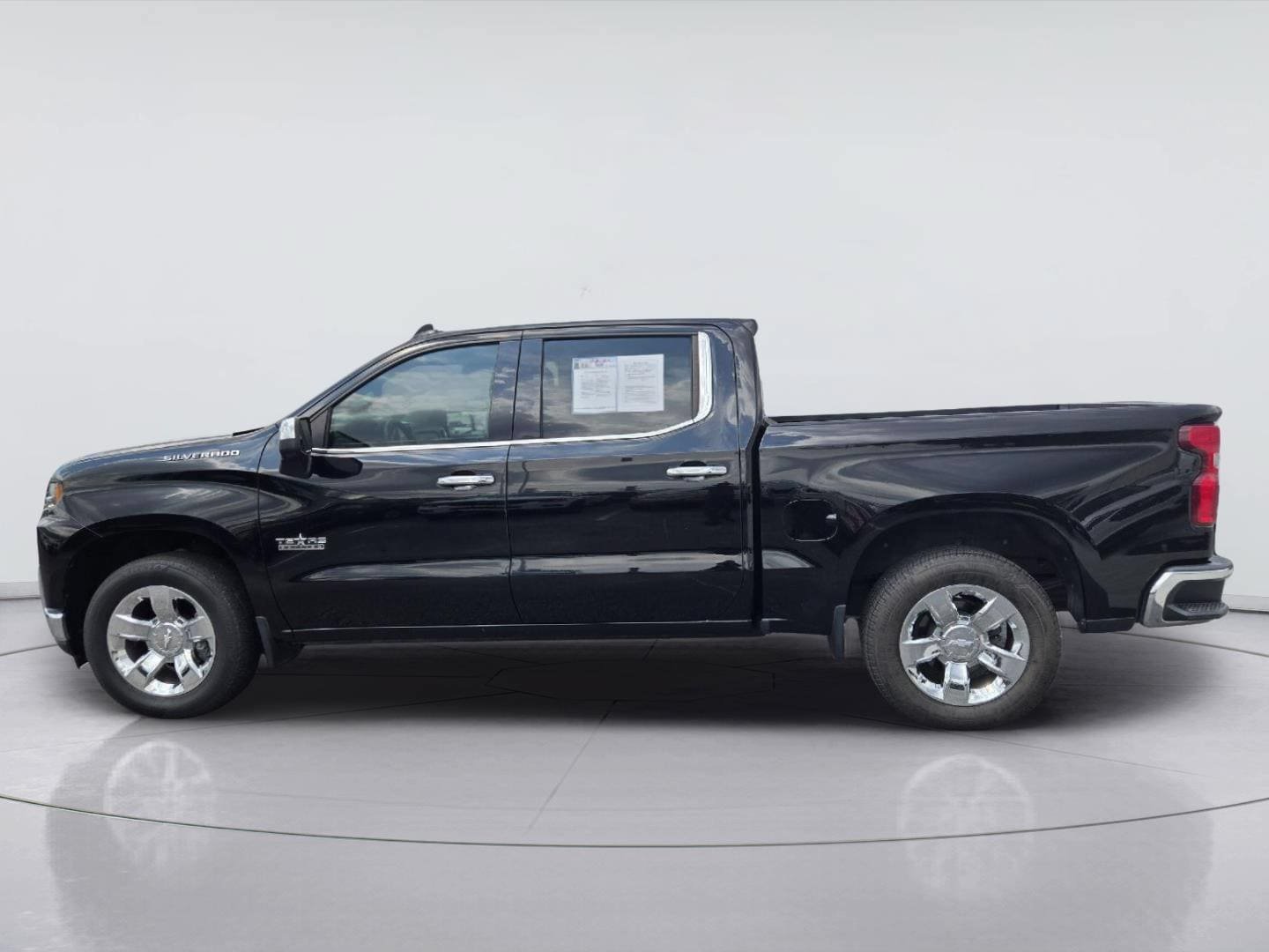 Used 2021 Chevrolet Silverado 1500 LTZ RWD image 4