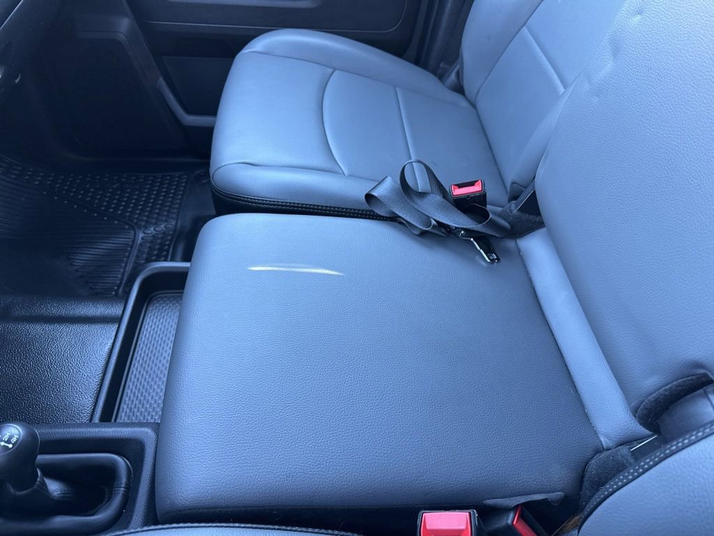 Used 2024 RAM 2500 Tradesman w/ Chrome Appearance Group image 35