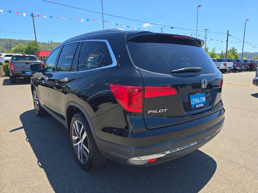 Used 2017 Honda Pilot Elite image 3