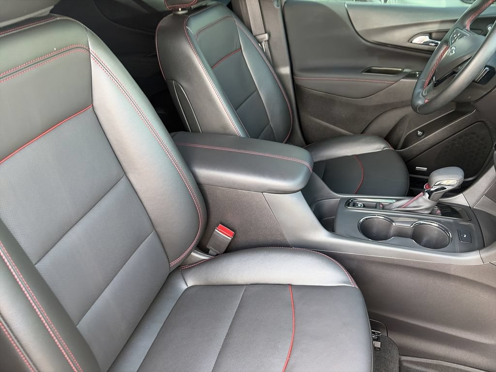 Used 2024 Chevrolet Equinox RS w/ RS Leather Package FWD image 35
