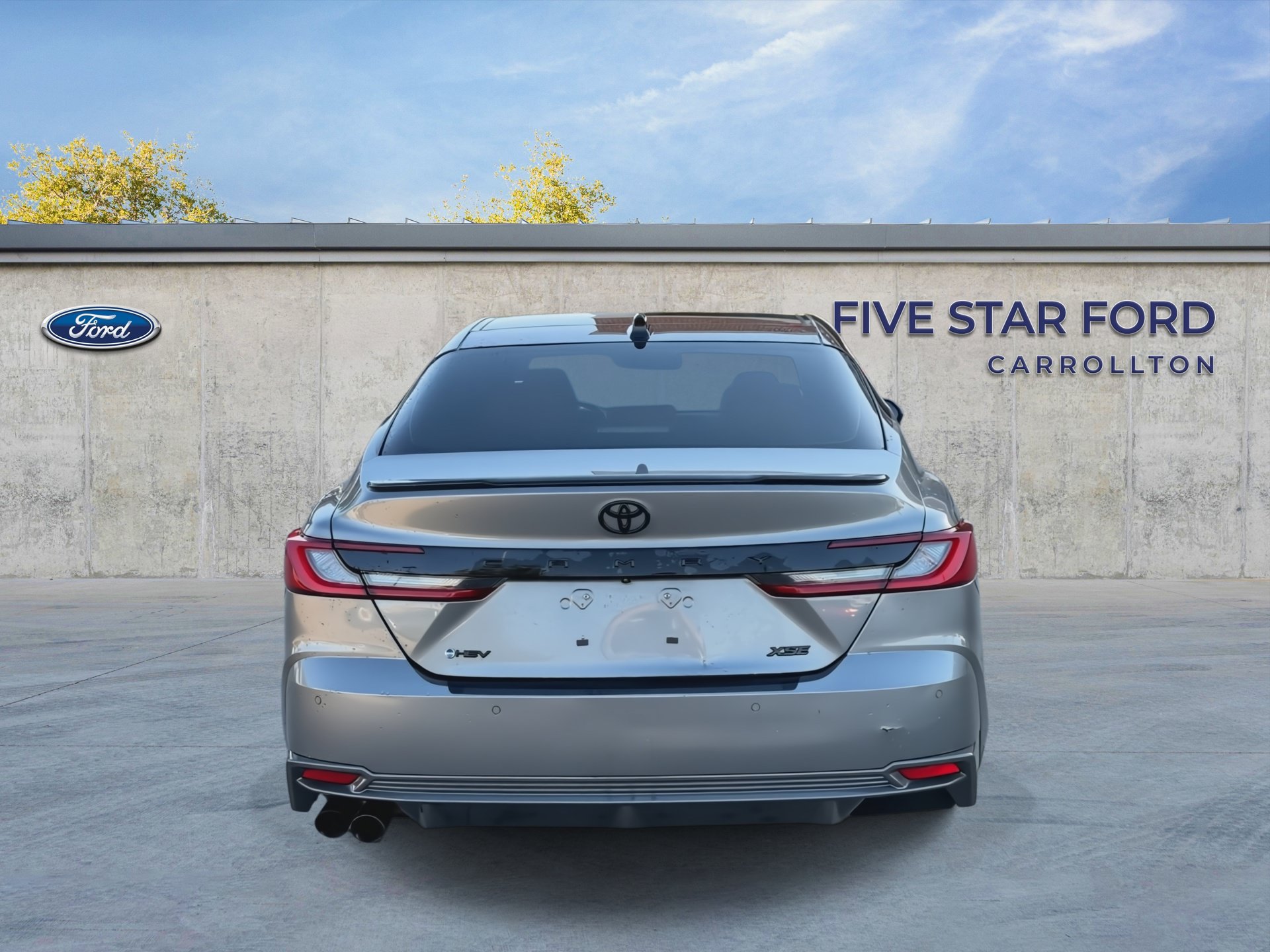 Used 2025 Toyota Camry XSE w/ Premium Plus Package FWD image 7