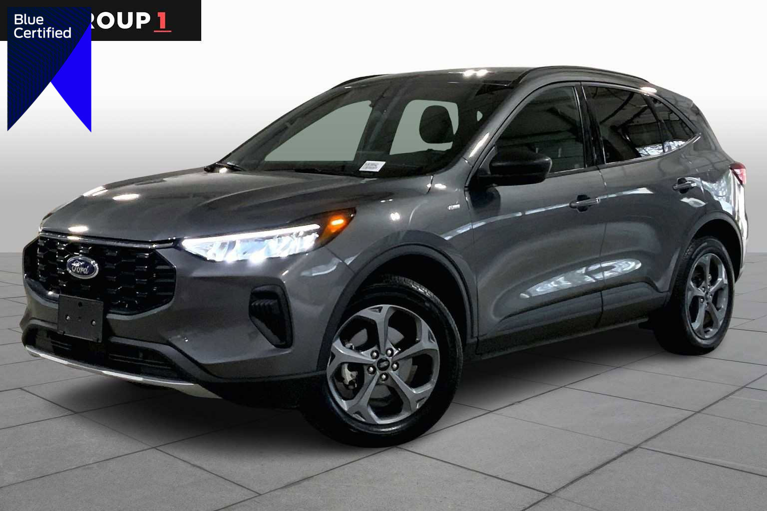 Certified 2025 Ford Escape ST-Line image 1