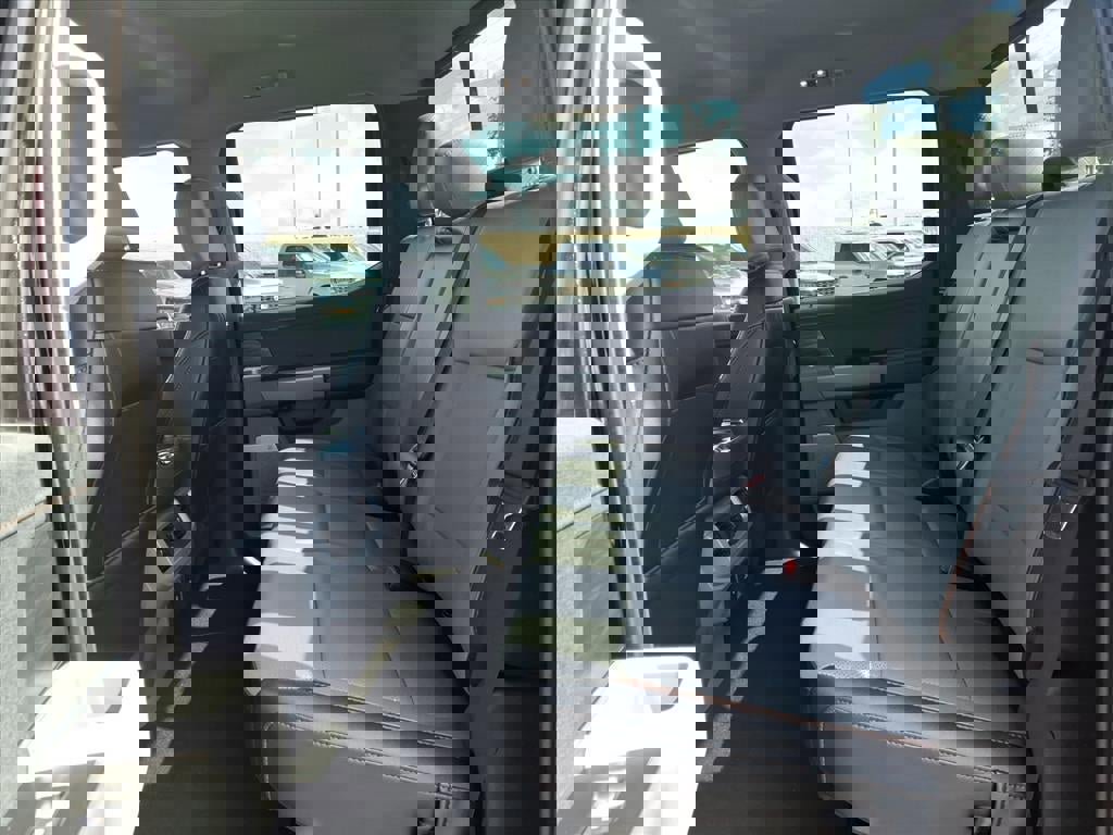 Certified 2024 Ford F150 Lariat w/ FX4 Off-Road Package image 17