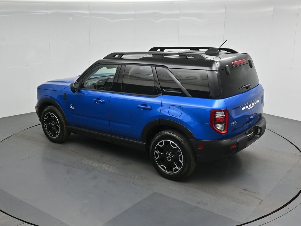 Certified 2025 Ford Bronco Sport Outer Banks w/ Outer Banks Tech Package+ image 18