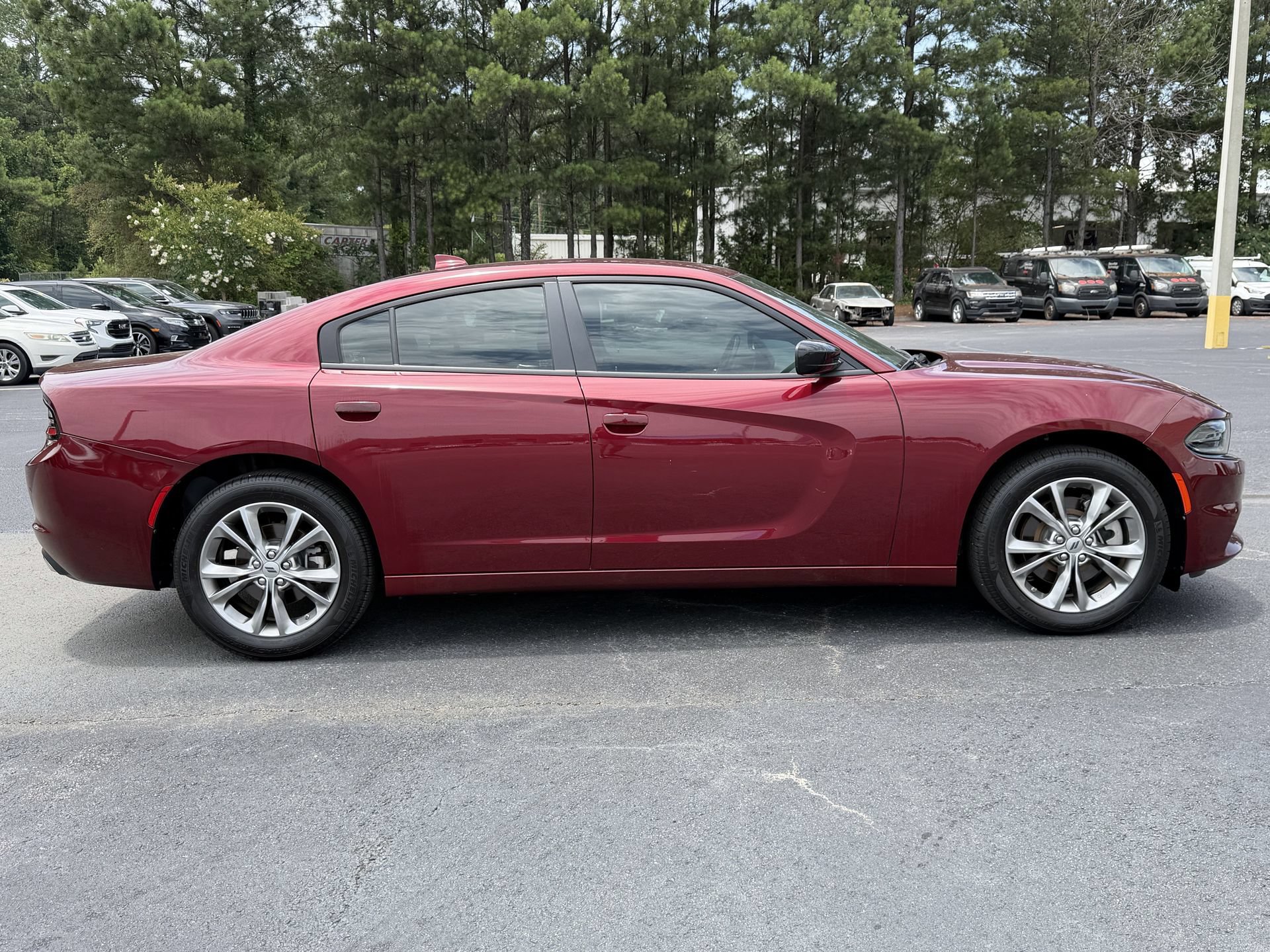 Used 2023 Dodge Charger SXT AWD/4WD image 17