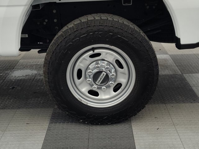 Certified 2023 Ford F250 XL w/ Snow Plow/Camper Package AWD/4WD image 19
