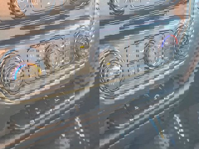 Used 2018 Chevrolet Silverado 1500 LT w/ All Star Edition image 19