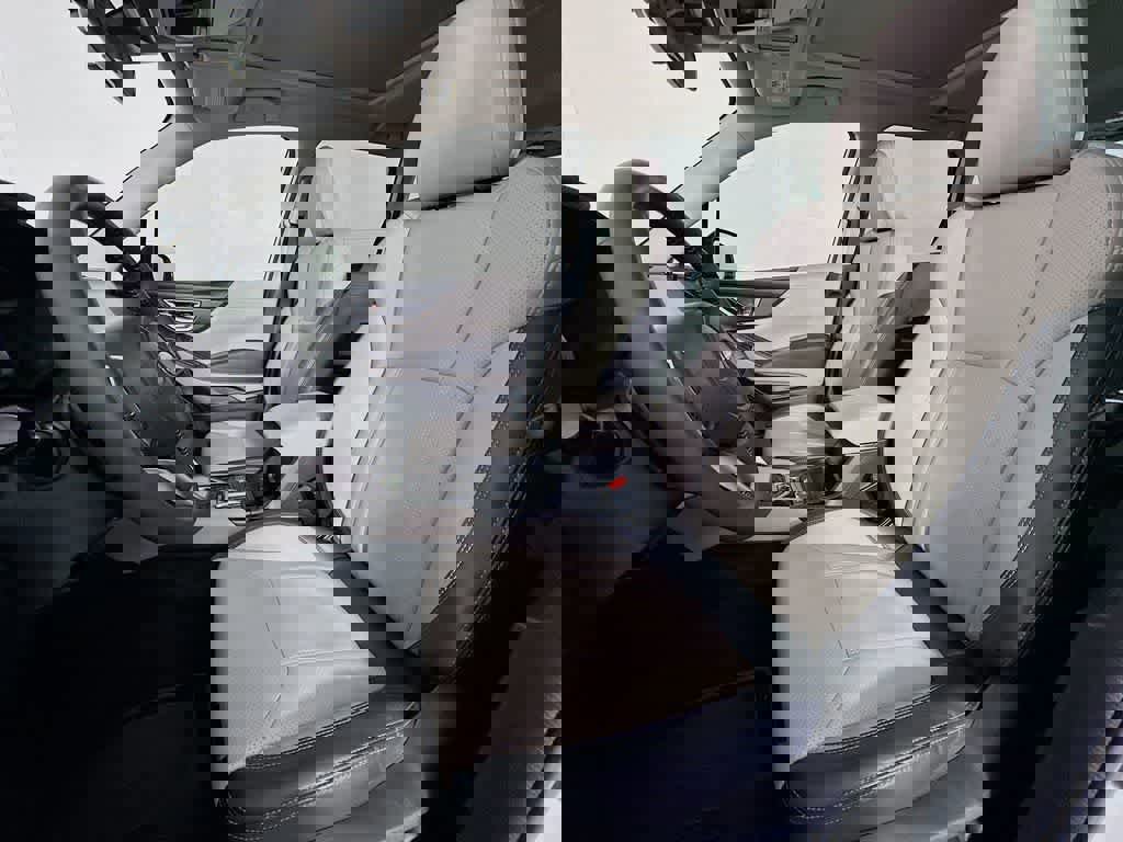 Used 2023 Subaru Forester Limited image 15