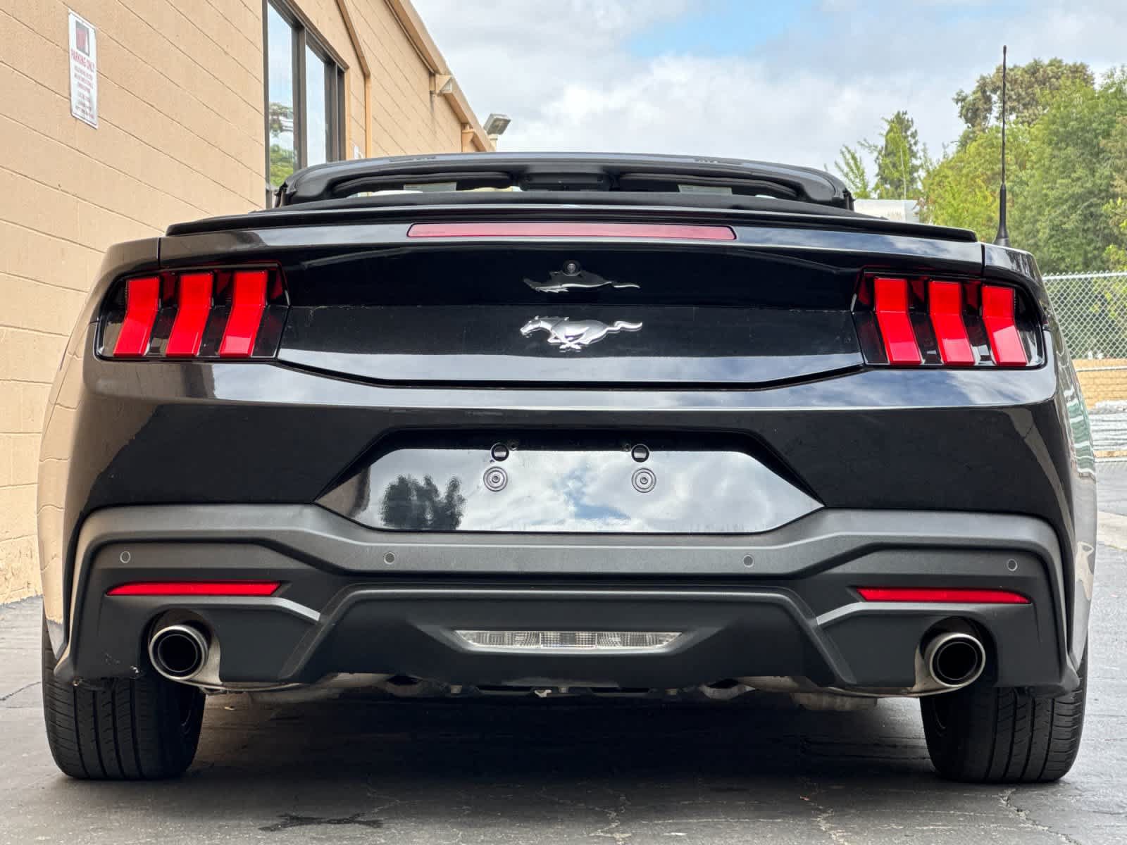 Certified 2024 Ford Mustang Premium RWD image 7