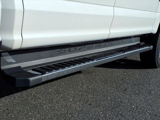 Certified 2022 Ford F350 Lariat w/ Lariat Ultimate Package image 10